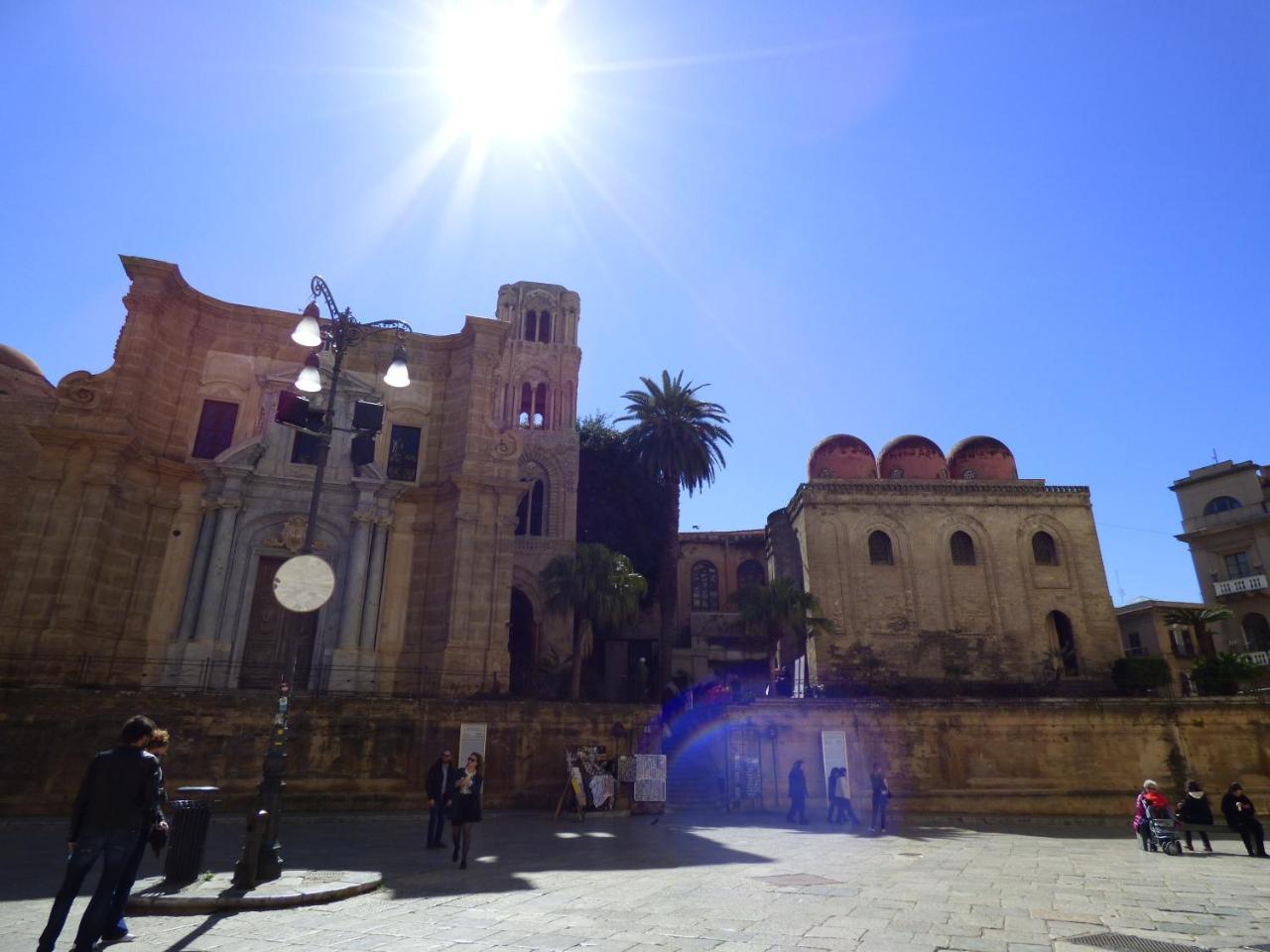 Casa Sicana